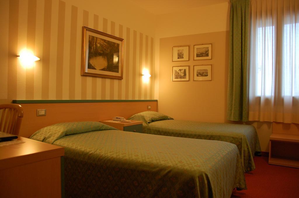 Hotel Belie San Martino di Lupari ห้อง รูปภาพ