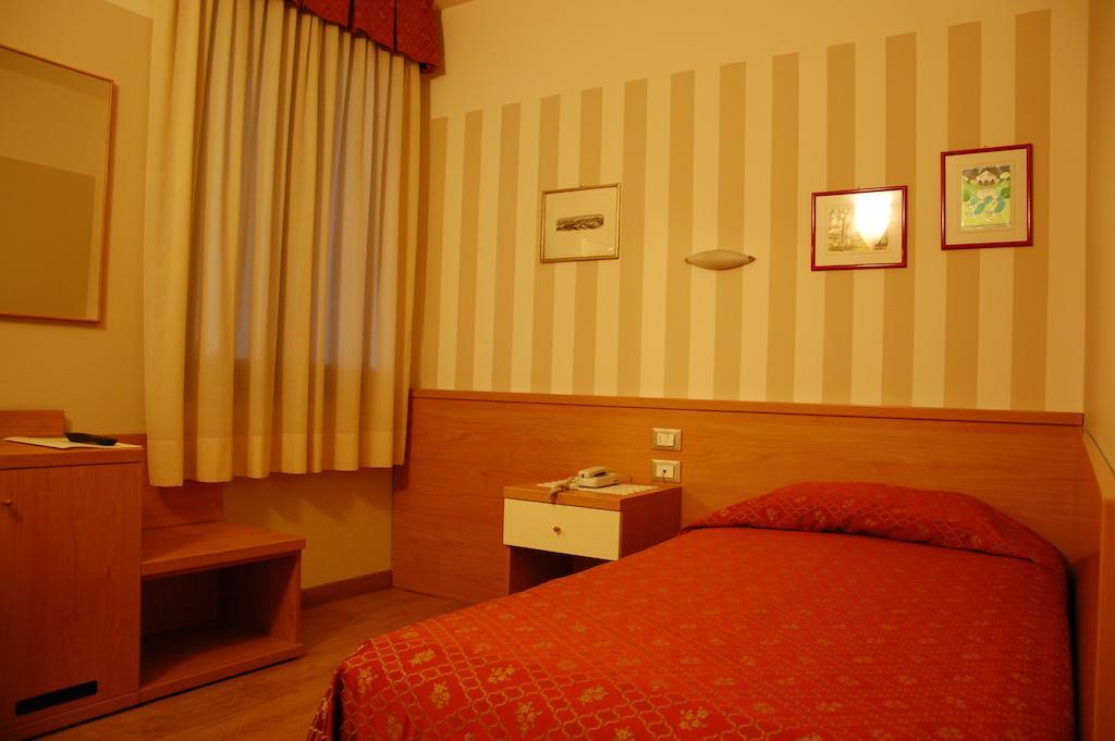 Hotel Belie San Martino di Lupari ห้อง รูปภาพ